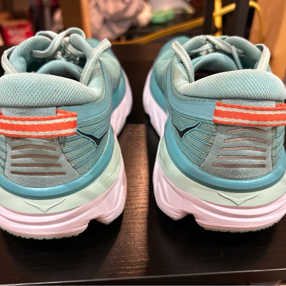 Hokas One One Bondi 7, Size 6.5 EASTER SALE! - Picture 5 of 5